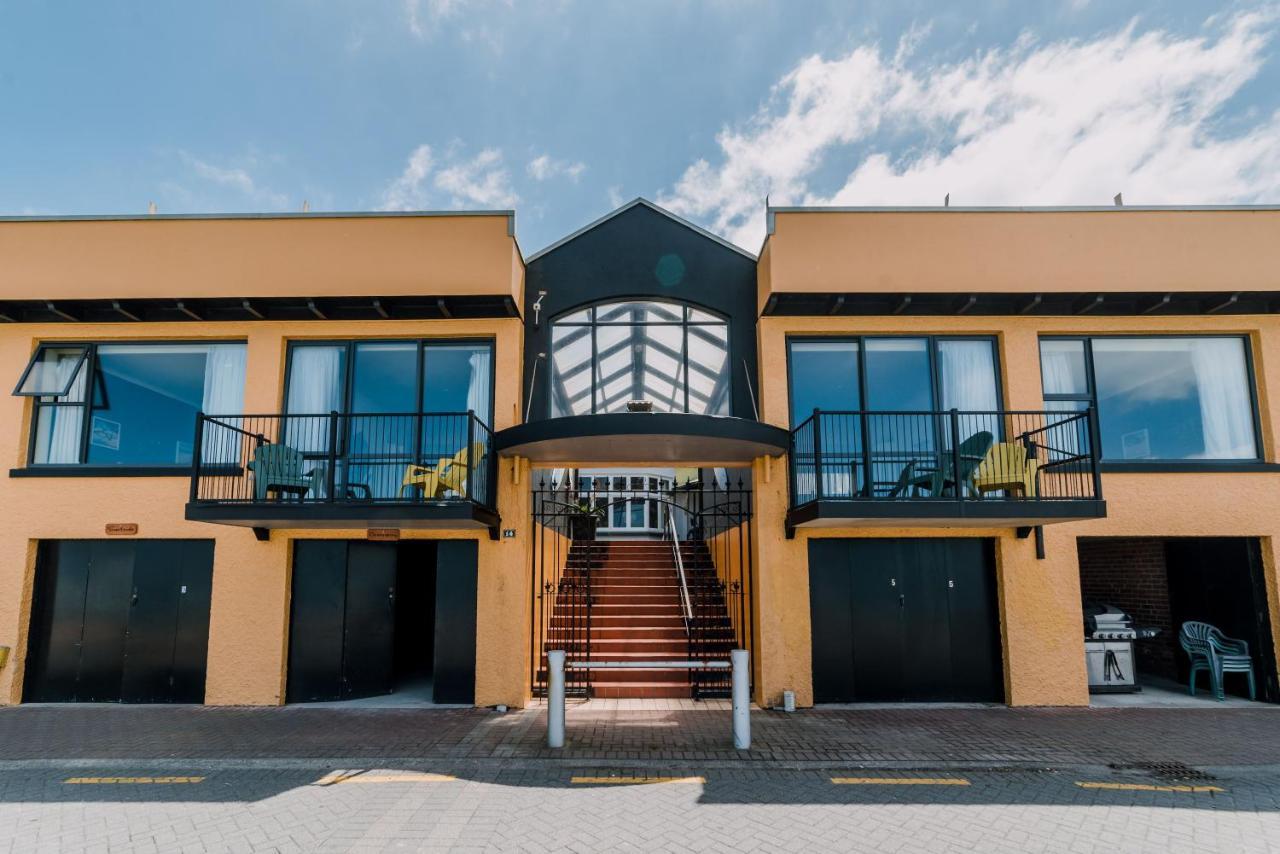 The Esplanade Motel Dunedin Exterior photo